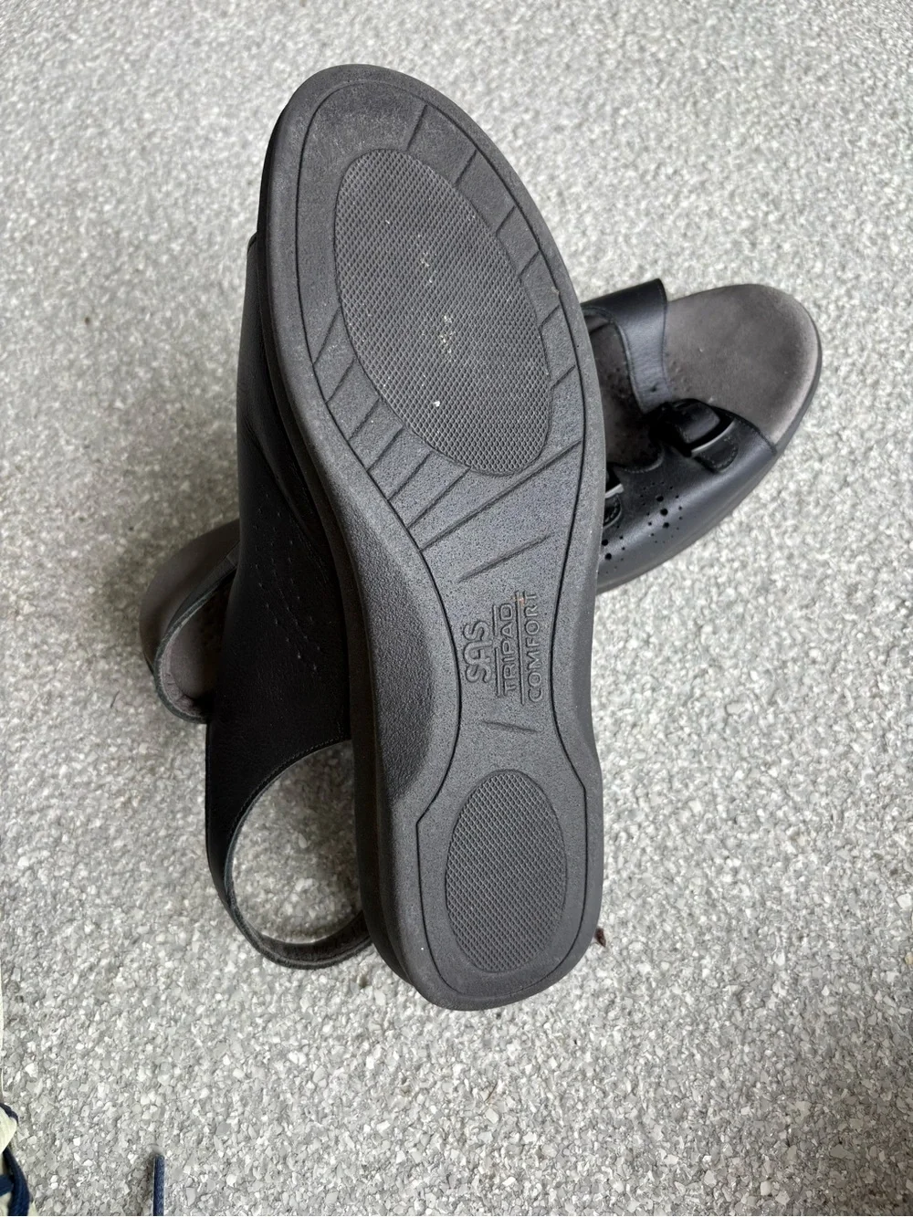 SAS Black Three-Buckle Slingback Sandals